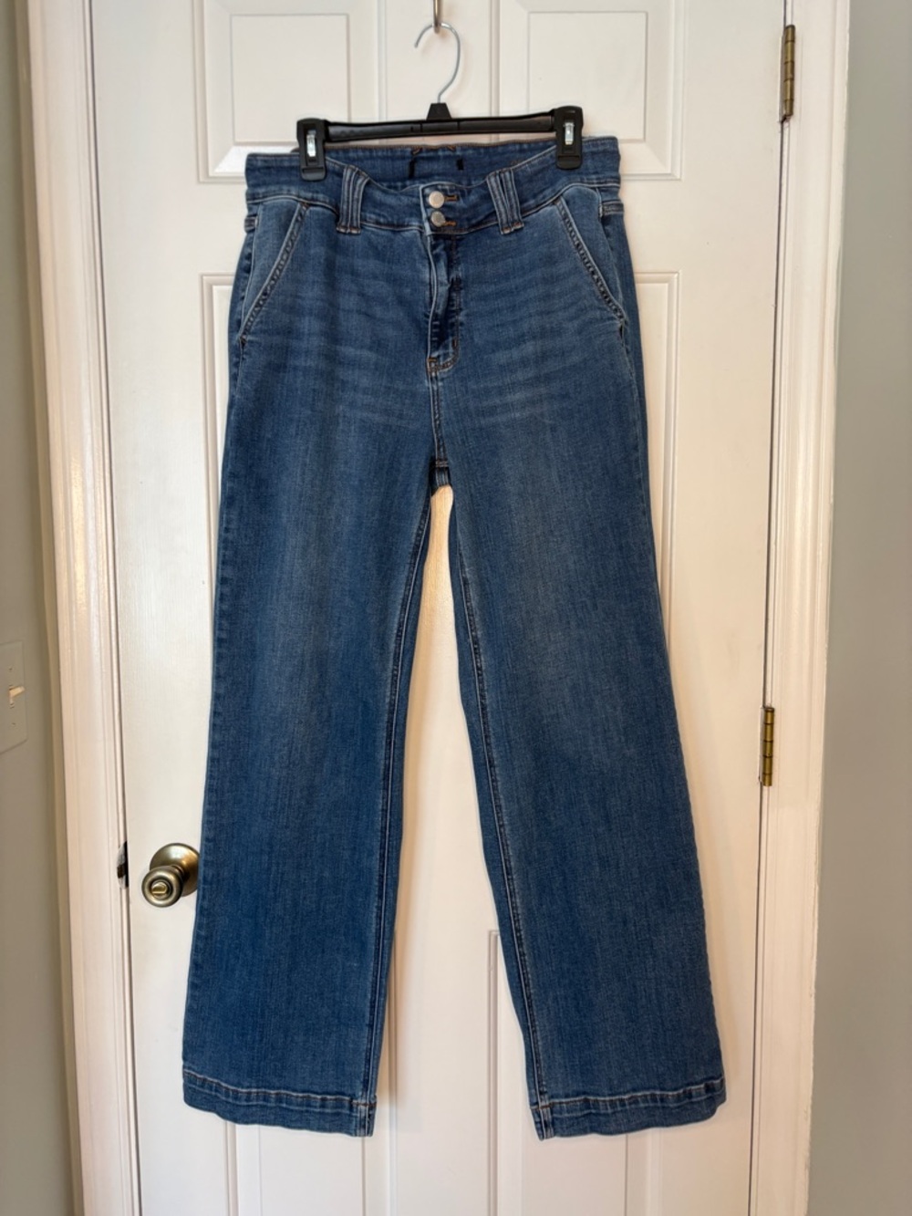 Judy Blue Wide Leg Medium Wash Blue Jeans